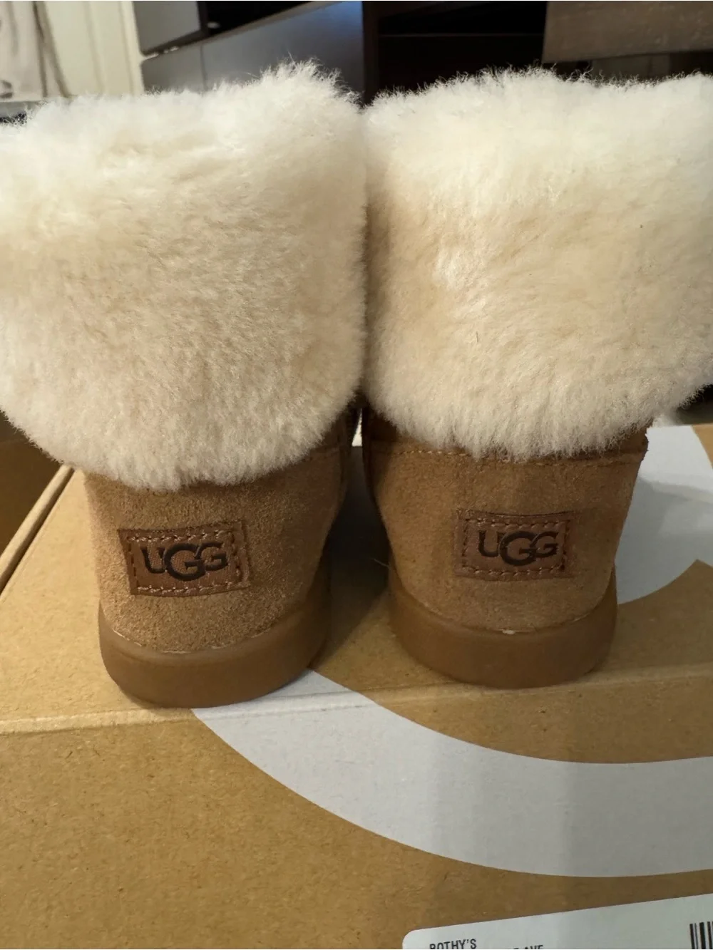 UGG Kids Chestnut Suede Shearling Booties with Cream Cuff